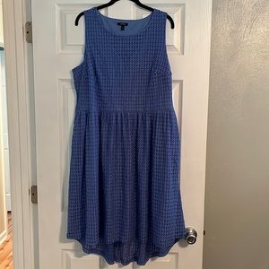 Apt 9 Periwinkle sleeveless lace dress with pockets